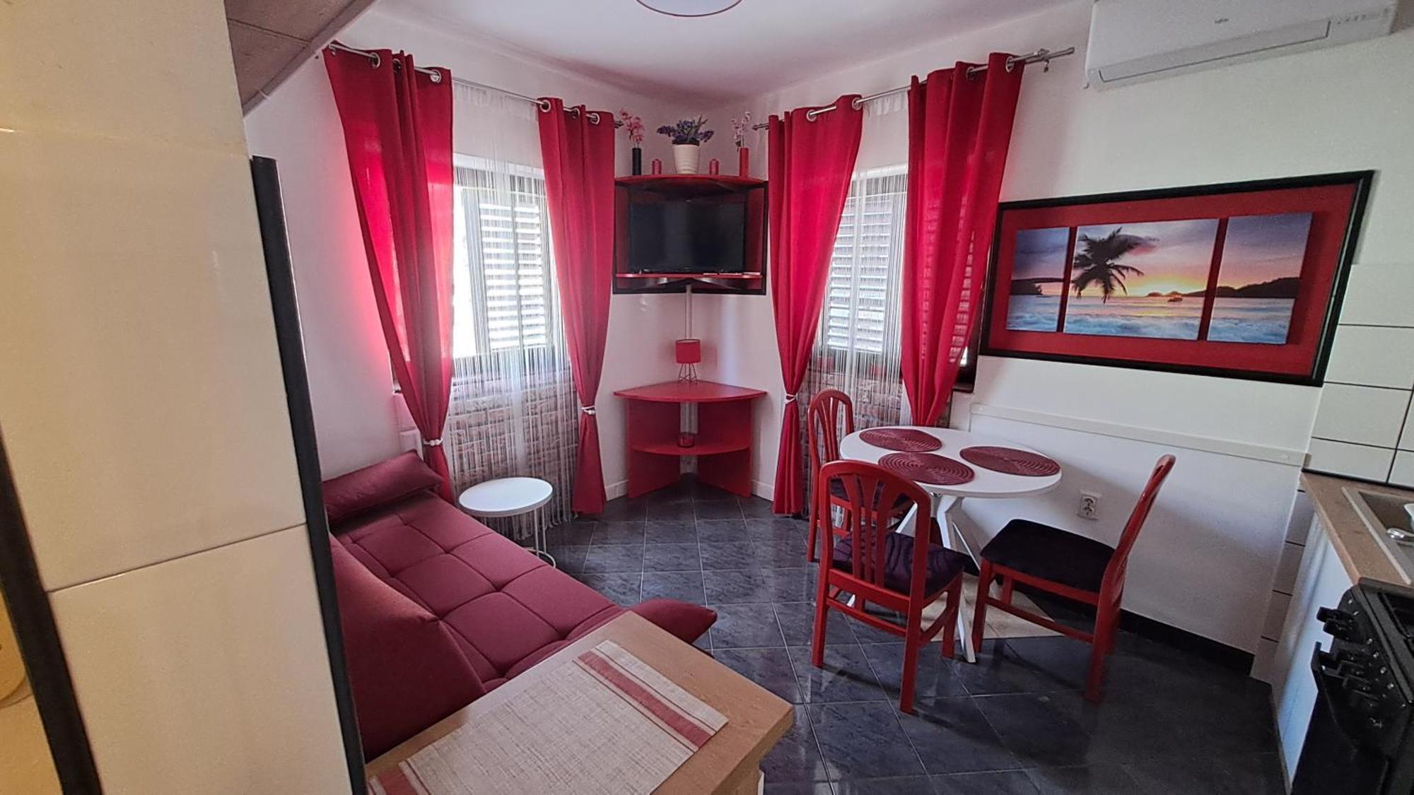 Red Gold Apartment Pula Exterior photo