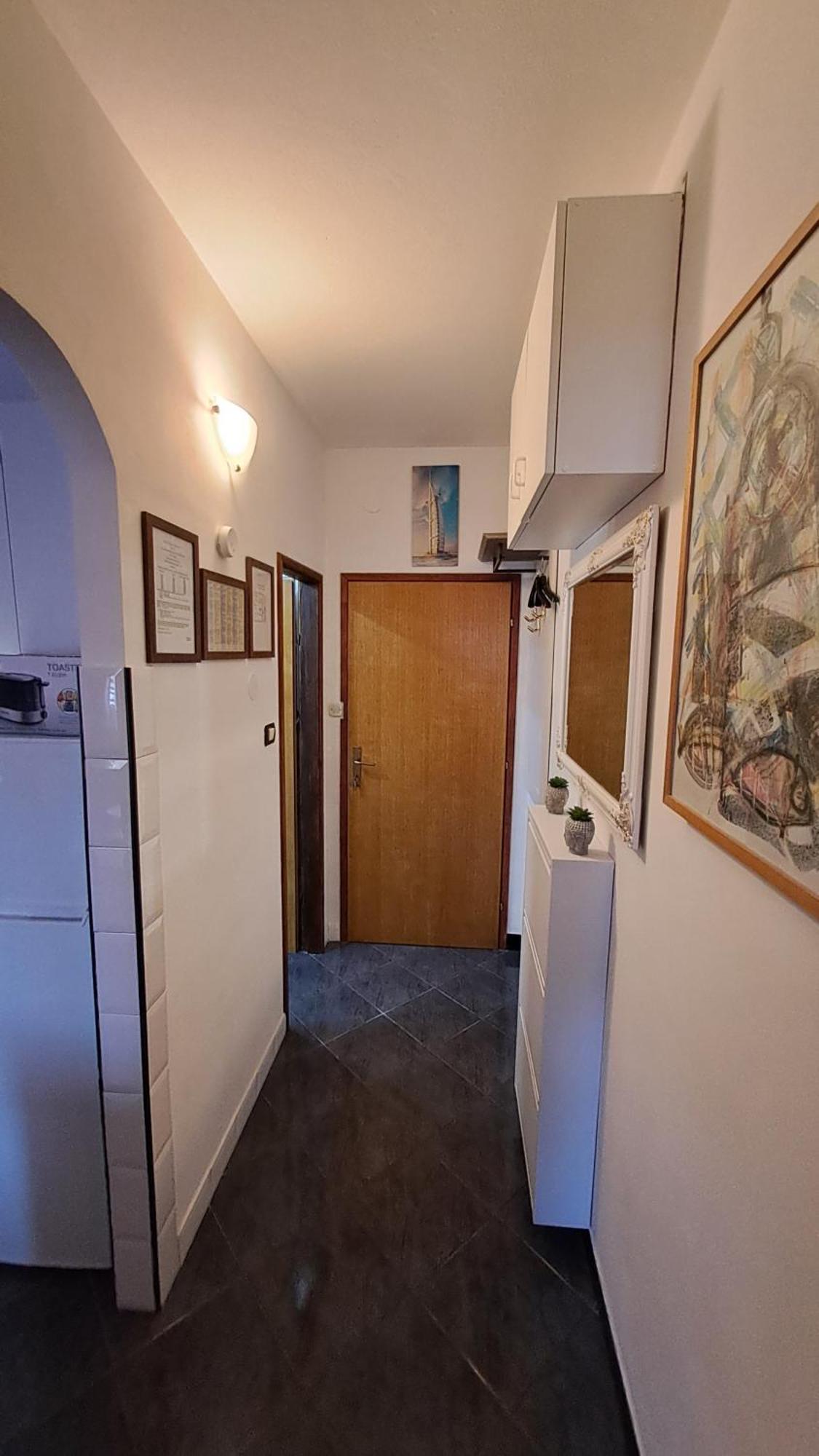 Red Gold Apartment Pula Exterior photo